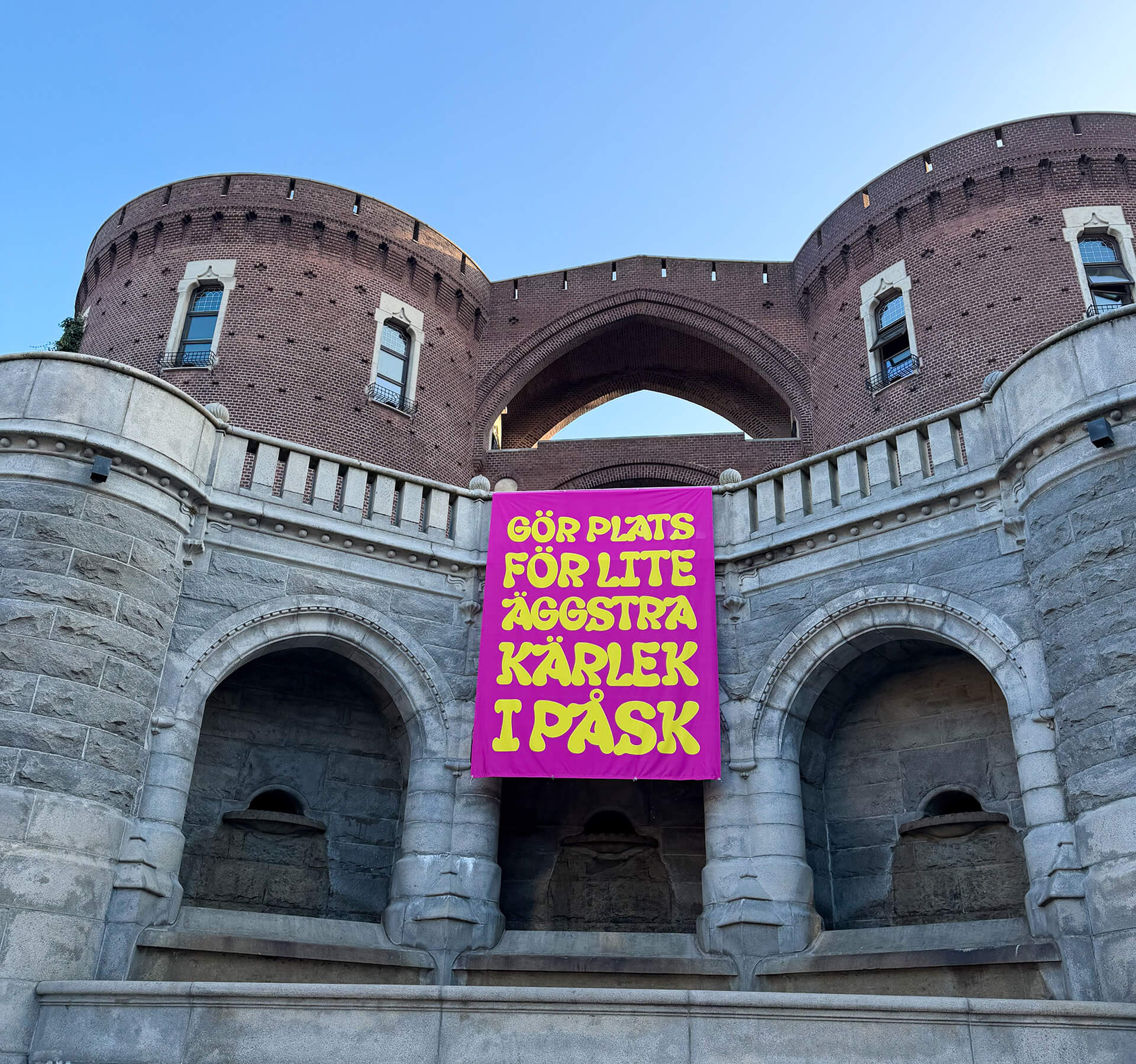 Gör plats för lite äggstra kärlek